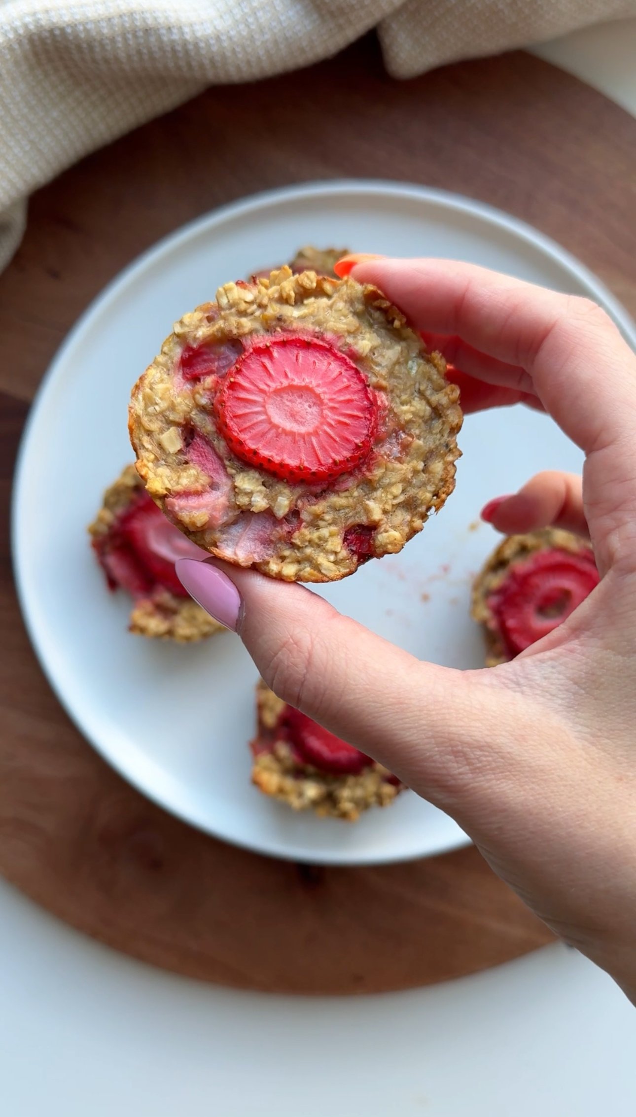 Strawberry Oat Cups