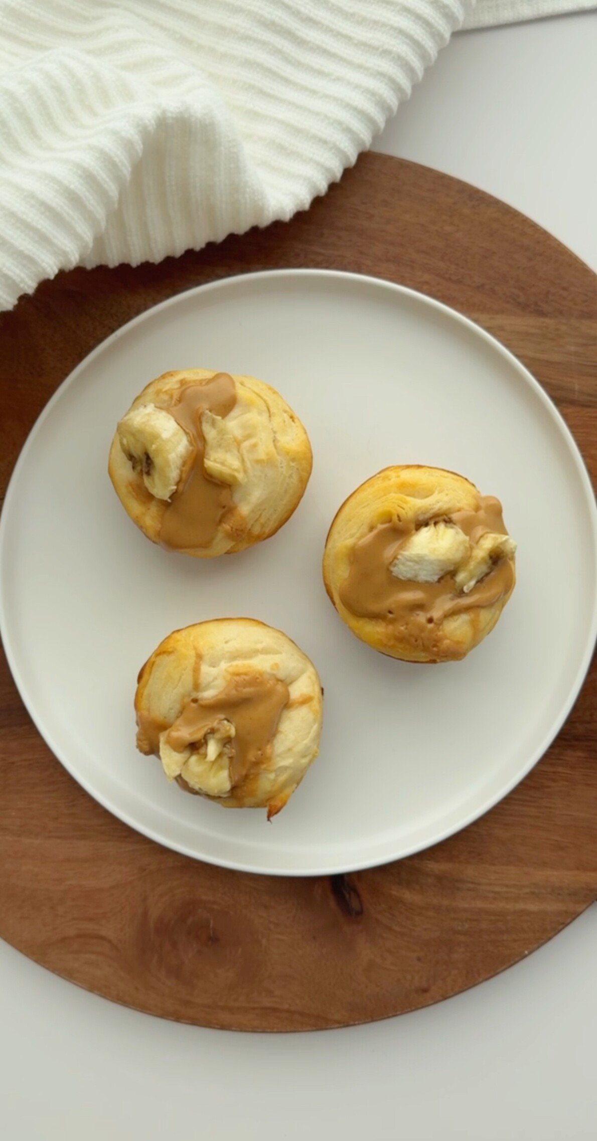 Peanut Butter Banana Biscuits